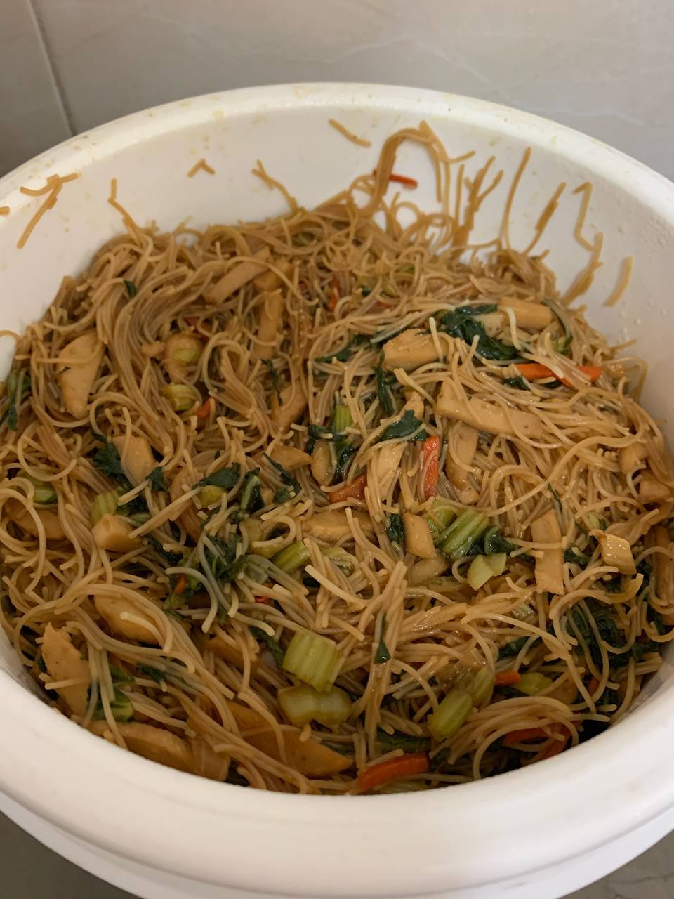 Home-cooked vegetable vermicelli